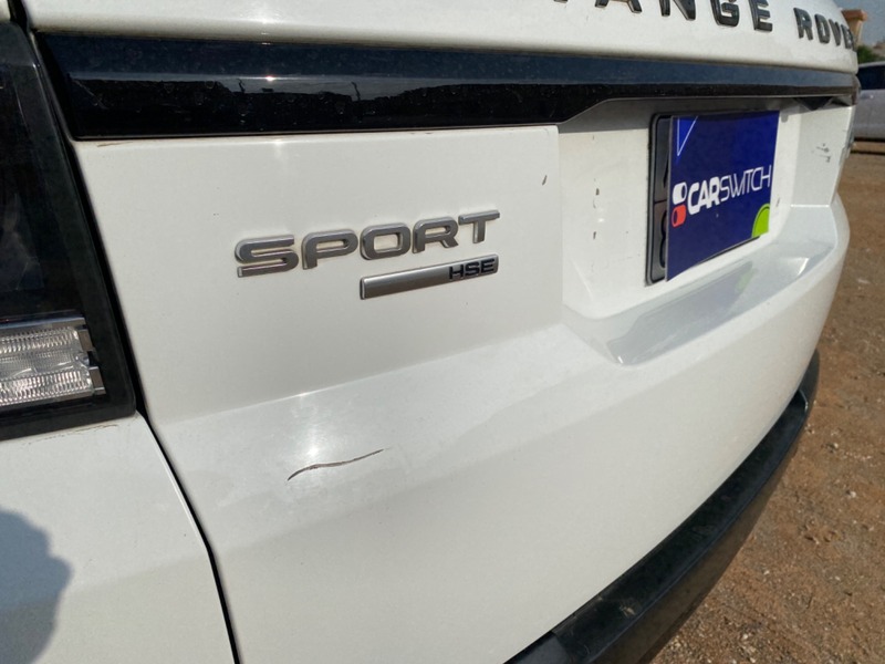 Used 2014 Range Rover Sport for sale in Riyadh